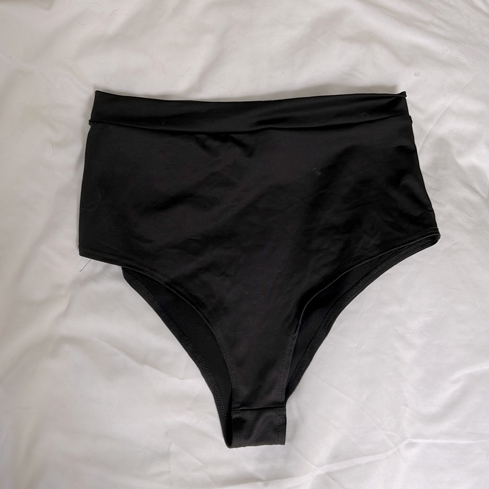 IHR festival booty shorts